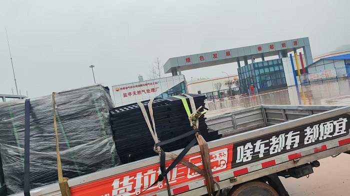 球墨鑄鐵篦子400*600*20 送西南油氣田公司成都天然氣化工總廠(chǎng)(鹽亭天然氣處理廠(chǎng))